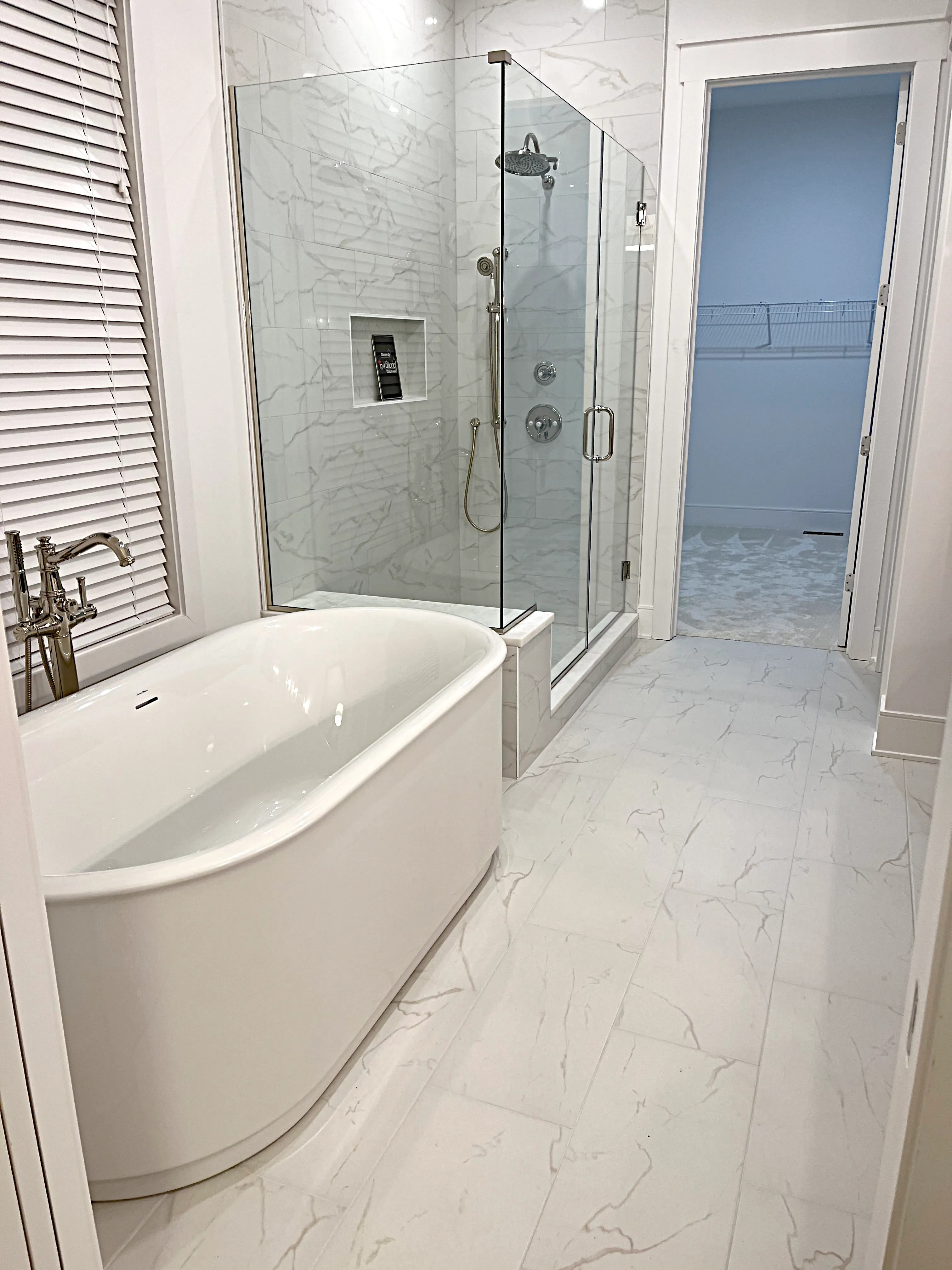 Bathroom flooring | National Design Mart